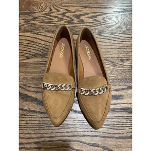 Like new brown flats size 7